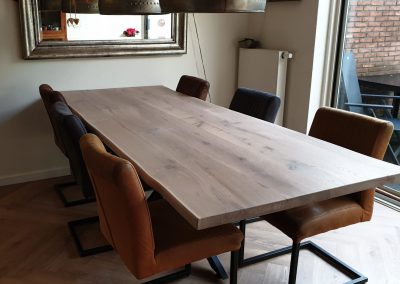 tafel recht 260 x 100 incl. slanke spinpoot zwart